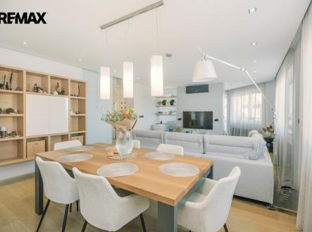 Prodej bytu, atypický, 180 m²