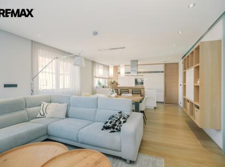 Prodej bytu, atypický, 180 m²