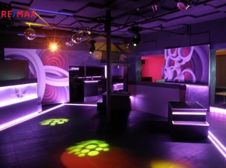 Pronájem jiné, 230 m²