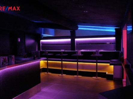 Pronájem jiné, 230 m²