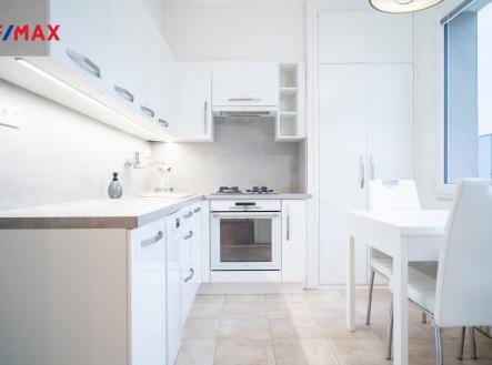 Pronájem bytu, 2+kk, 67 m² obrázek