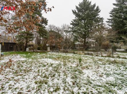 Prodej pozemku pro bydlení, 1 678 m²