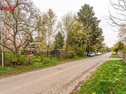 Prodej pozemku pro bydlení, 1 678 m²