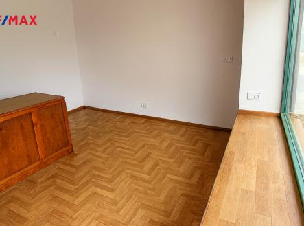 Pronájem obchodní prostor, 39 m²