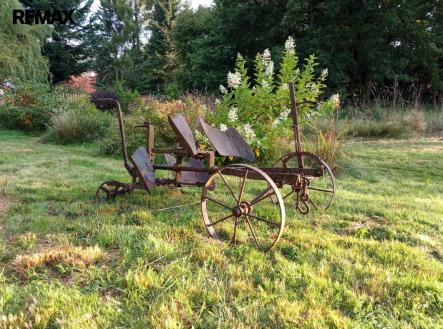 Prodej pozemku pro bydlení, 1 800 m²