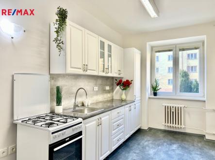 Pronájem bytu, 2+1, 60 m²