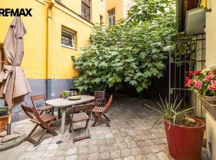 Prodej obchodní prostor, 60 m²