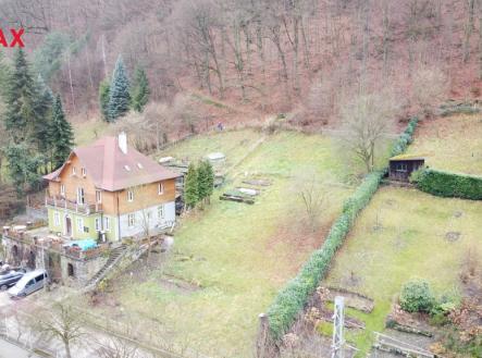 Prodej pozemku pro bydlení, 1 057 m²