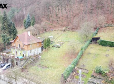 Prodej pozemku pro bydlení, 1 057 m²