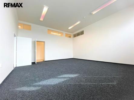 Pronájem kanceláře, 50 m²