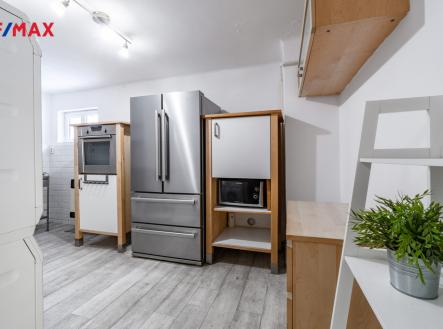 Prodej bytu, 2+1, 128 m²