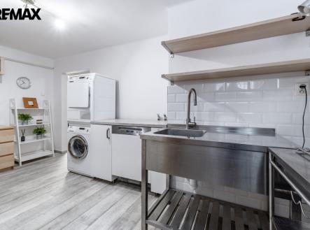 Prodej bytu, 2+1, 128 m²