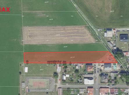 Prodej pozemku pro bydlení, 3 821 m²