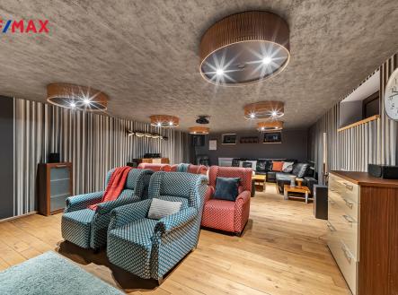 Prodej domu/vily, 330 m²