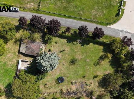 Prodej pozemku pro bydlení, 800 m²