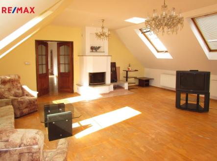 Pronájem bytu, 5+1, 152 m²