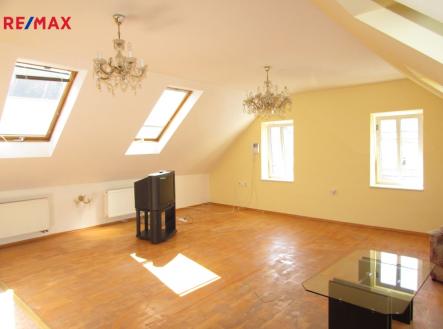 Pronájem bytu, 5+1, 152 m²