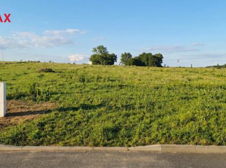 Prodej pozemku pro bydlení, 831 m² obrázek