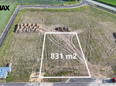 Prodej pozemku pro bydlení, 831 m²