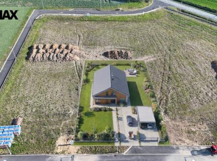 Prodej pozemku pro bydlení, 831 m²