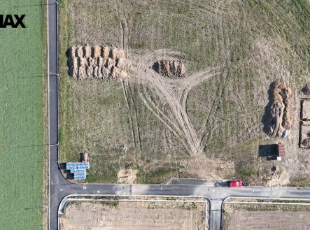 Prodej pozemku pro bydlení, 831 m²