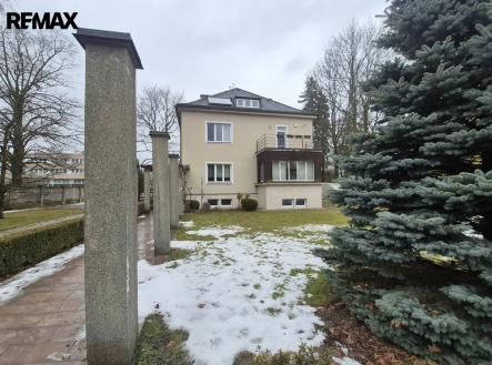 Pronájem kanceláře, 32 m²