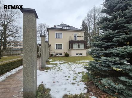 Pronájem kanceláře, 32 m²