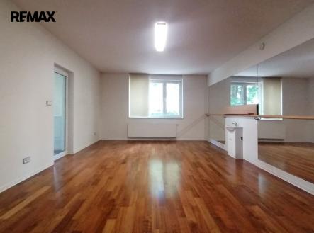 Pronájem kanceláře, 32 m²