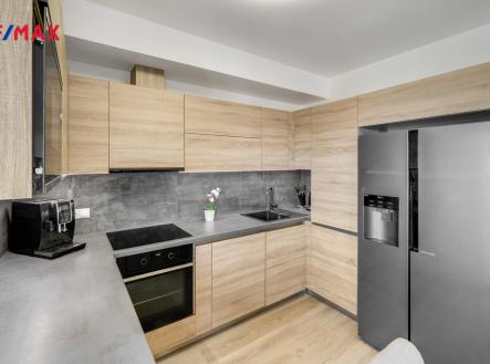 Prodej bytu, 3+kk, 81 m²