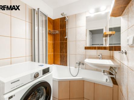 Pronájem bytu, 3+kk, 55 m²