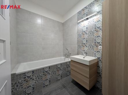 Pronájem bytu, 2+1, 72 m²