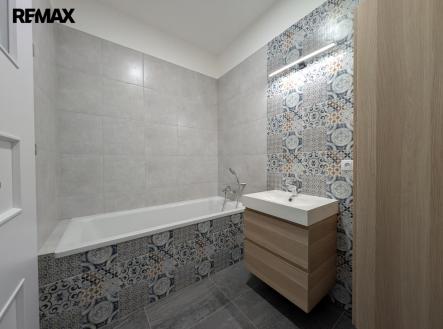 Pronájem bytu, 2+1, 72 m²