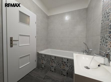 Pronájem bytu, 2+1, 72 m²