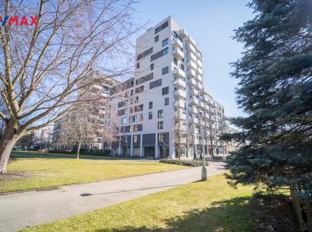 Pronájem bytu, 2+kk, 68 m²