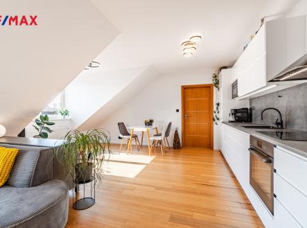 Prodej bytu, 3+kk, 110 m²