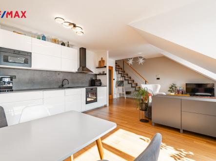 Prodej bytu, 3+kk, 110 m²