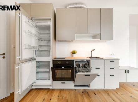 Pronájem bytu, 1+kk, 37 m²