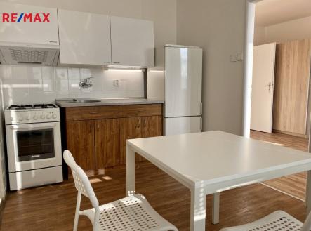 Pronájem bytu, 1+1, 39 m²