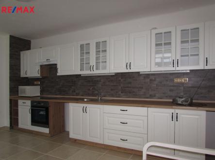 Pronájem domu/vily, 140 m²