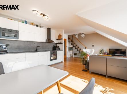 Prodej bytu, 3+kk, 110 m²