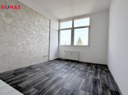 Pronájem bytu, 2+kk, 36 m²