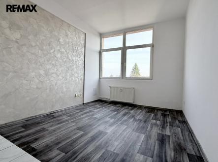 Pronájem bytu, 2+kk, 36 m²