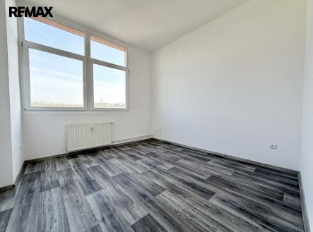 Pronájem bytu, 2+kk, 36 m²
