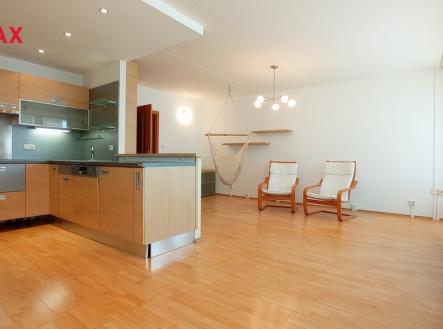 Pronájem bytu, 3+kk, 82 m²