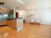 Pronájem bytu, 3+kk, 82 m²