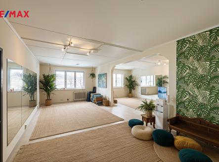 Prodej jiné, 1 800 m²