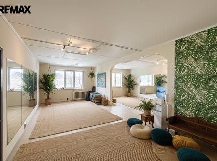 Prodej jiné, 1 800 m²