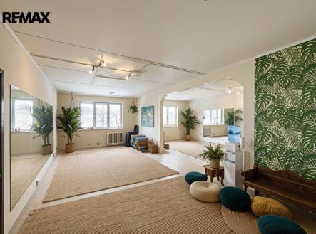 Prodej jiné, 1 800 m²