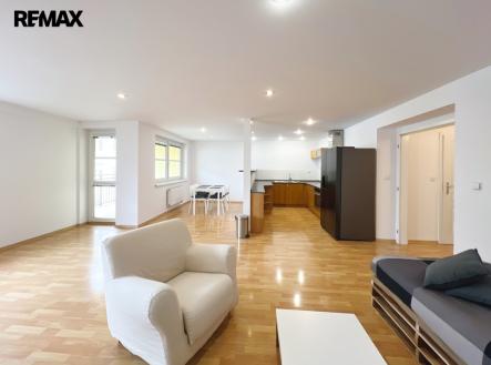 Pronájem bytu, 3+kk, 101 m²