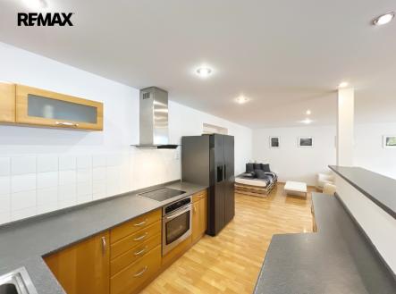 Pronájem bytu, 3+kk, 101 m²